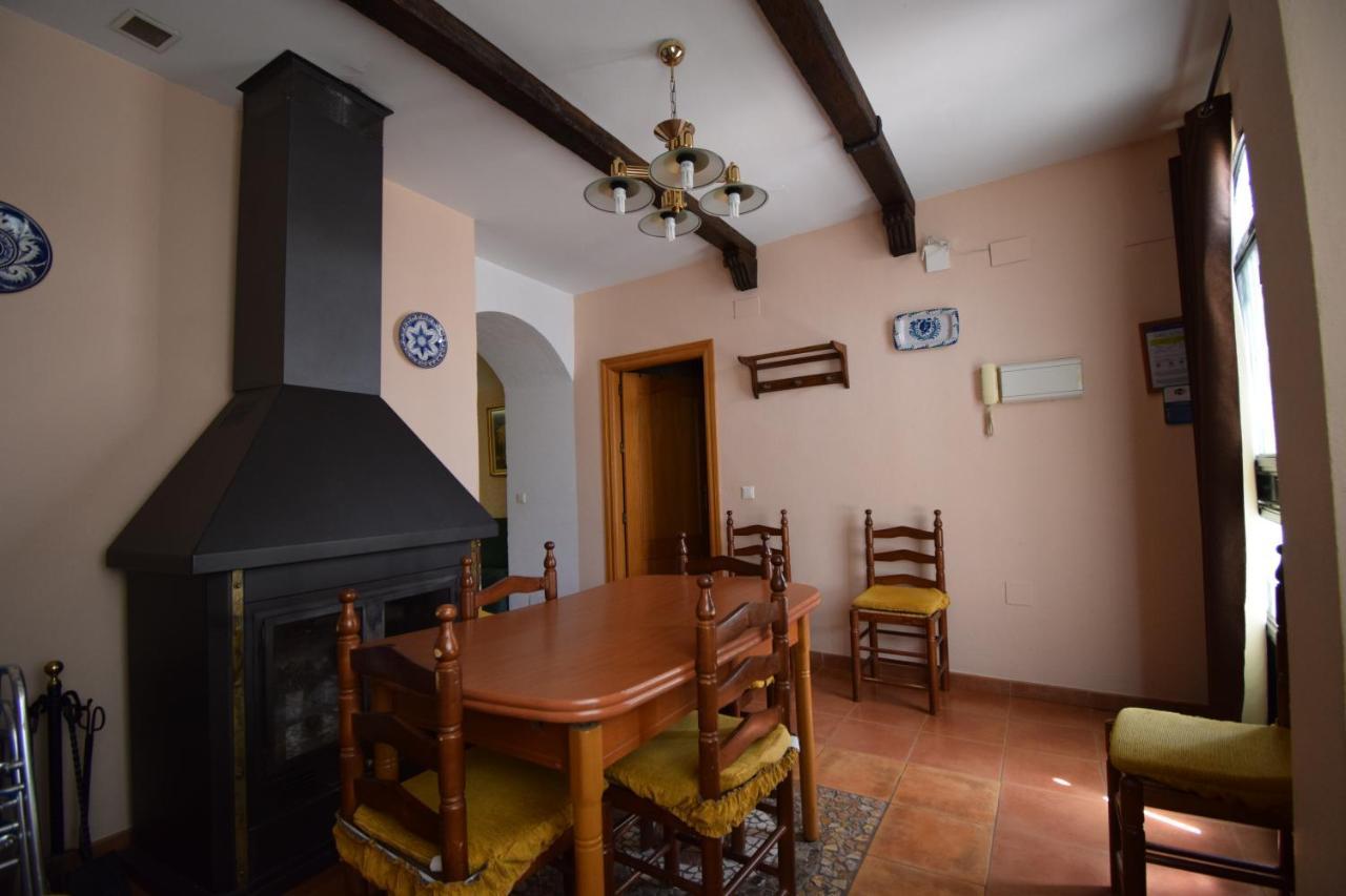 Apartamentos Horno Y Casa De Dulce Purullena エクステリア 写真