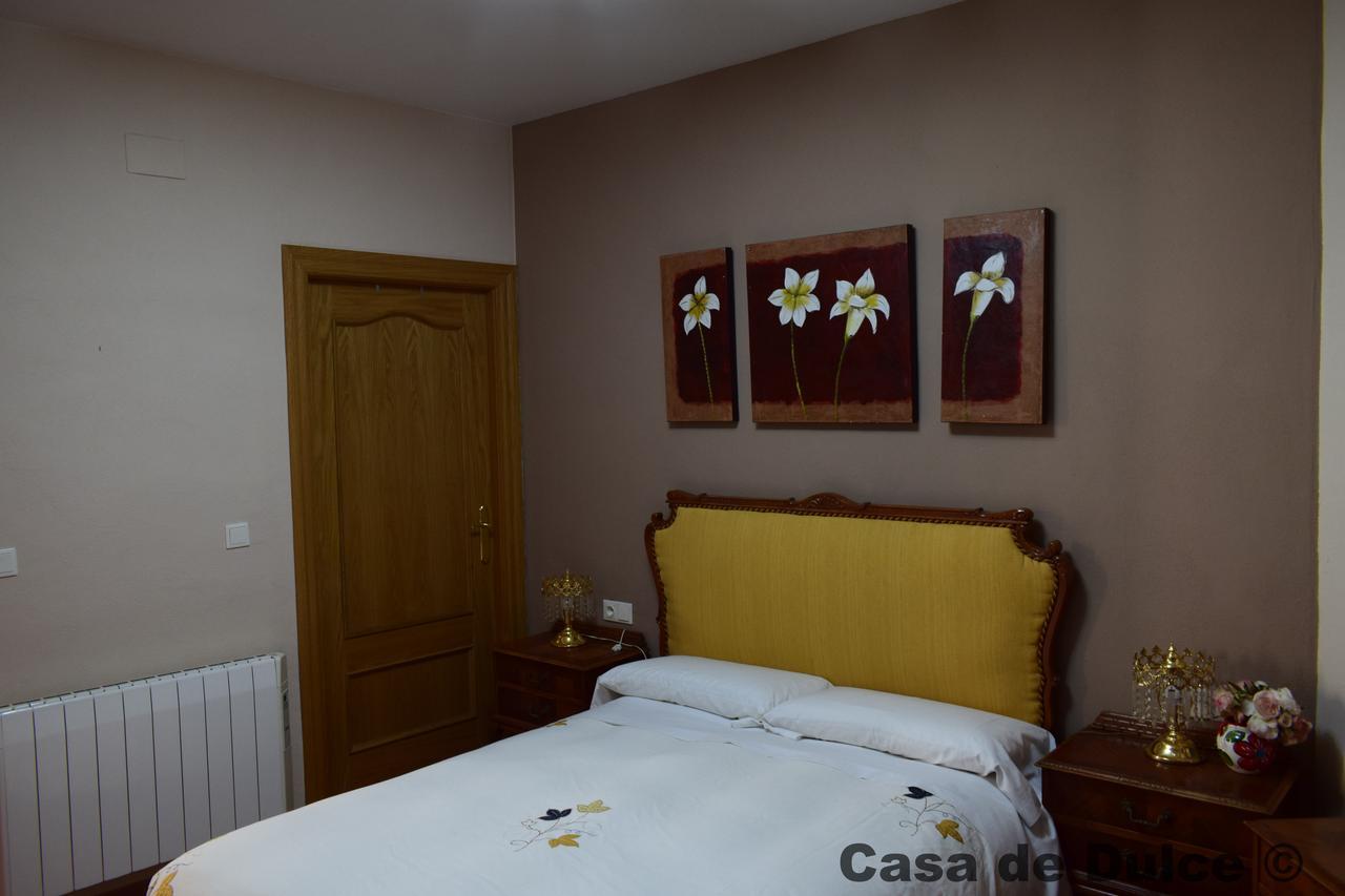 Apartamentos Horno Y Casa De Dulce Purullena エクステリア 写真