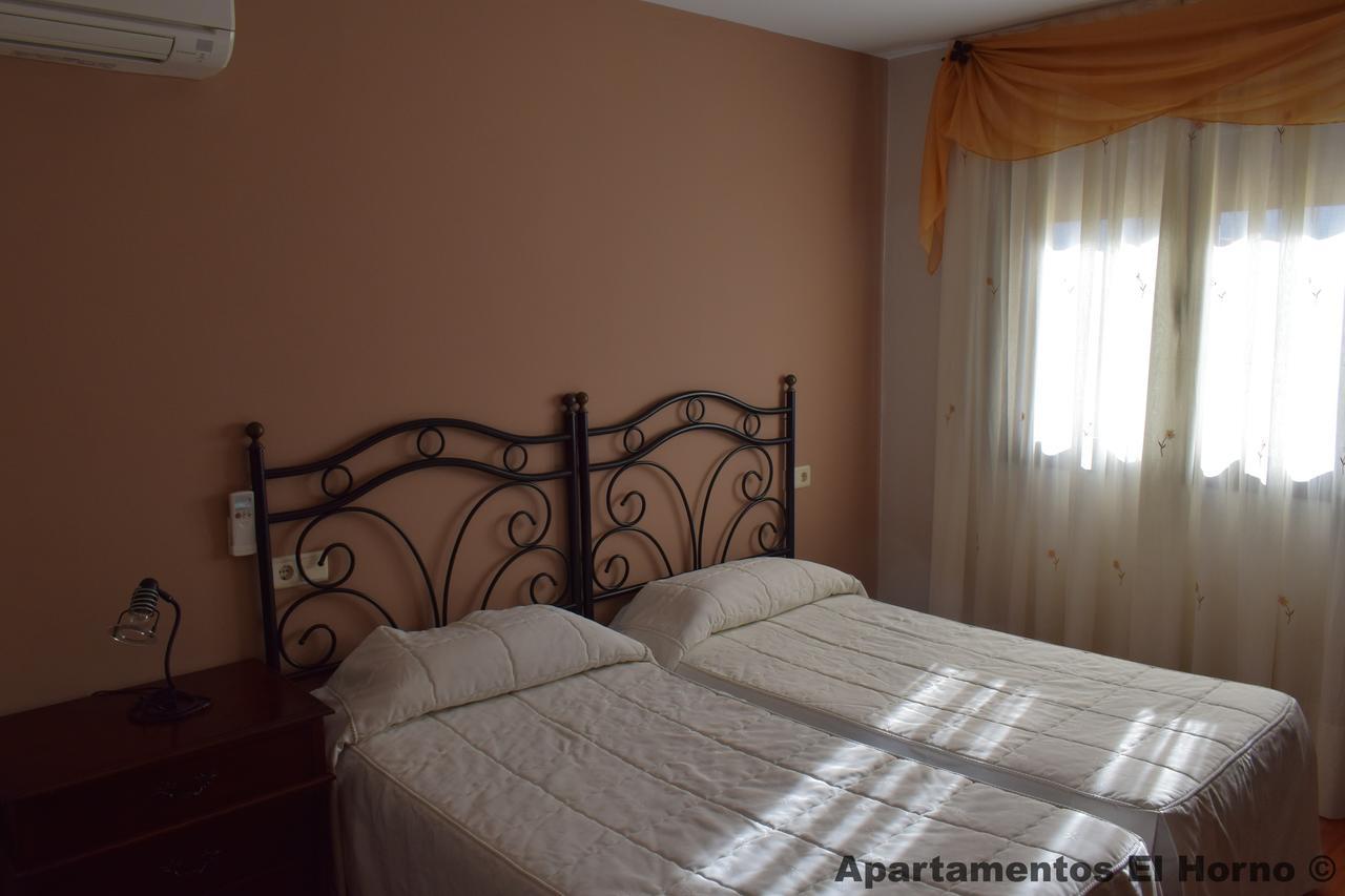 Apartamentos Horno Y Casa De Dulce Purullena エクステリア 写真